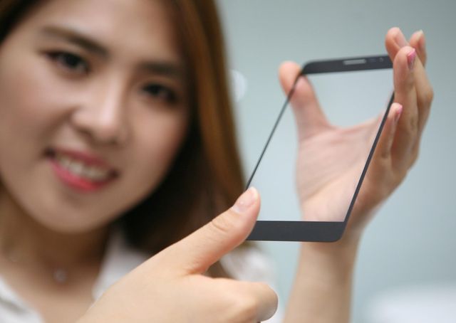 LG представила технологию сканера отпечатков пальцев под стеклом