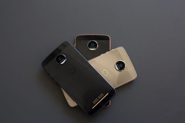 Большой обзор-сравнение Moto Z, Galaxy S7, LG G5 и HTC 10